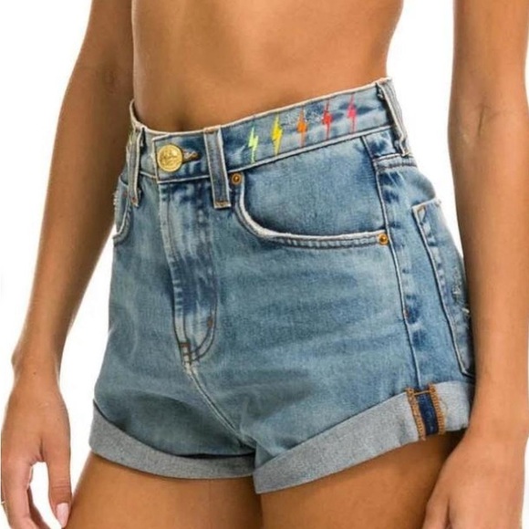 HI RISE ROCKER LIVE FREE BOLT JEAN SHORTS - VINTAGE - Picture 5 of 17